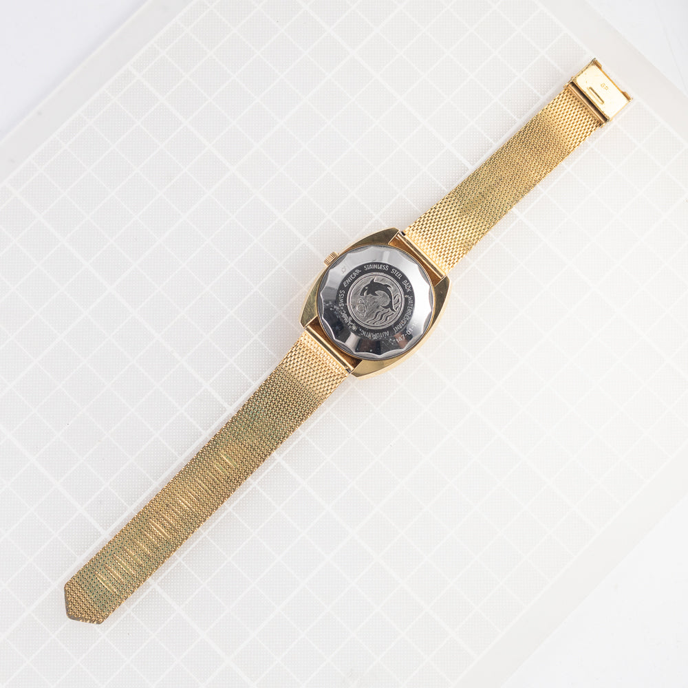 ENICAR Ref.2335 Confetti Dial