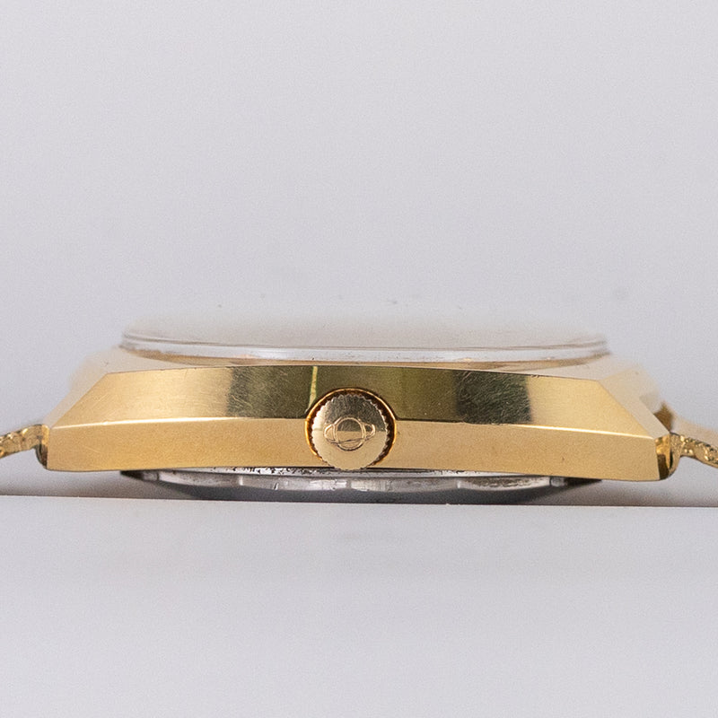 ENICAR Ref.2335 Confetti Dial