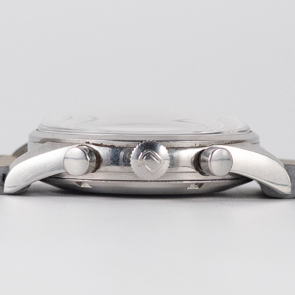 UNIVERSAL GENEVE UNI-COMPAX Ref.884100/02 Big Eye