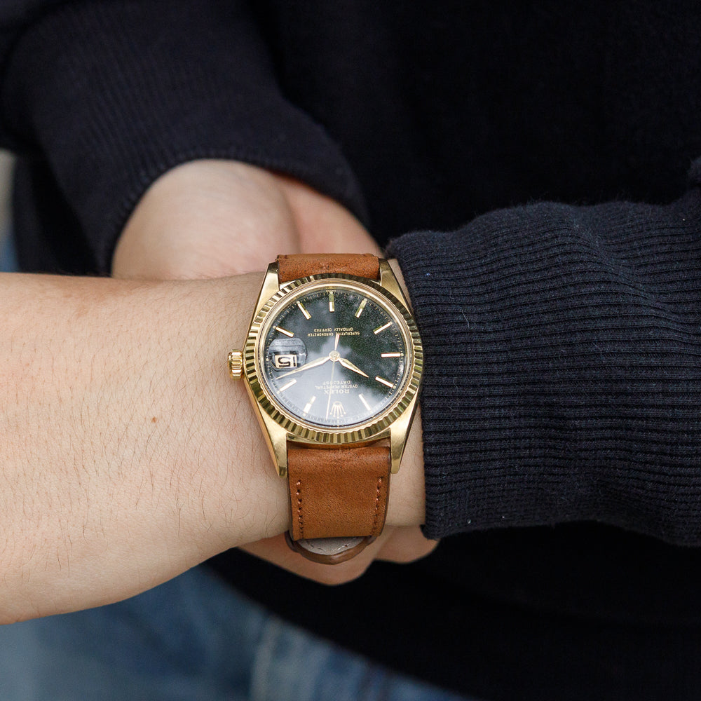 ROLEX DATEJUST Ref.1601 14K Yellow Gold Black Gilt Dial
