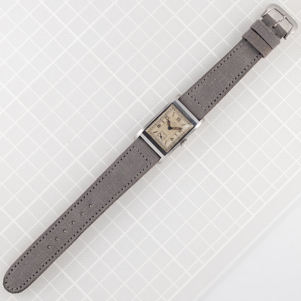 IWC Rectangle Cal.87 Cats Eye Logo