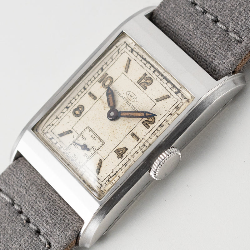 IWC Rectangle Cal.87 Cats Eye Logo