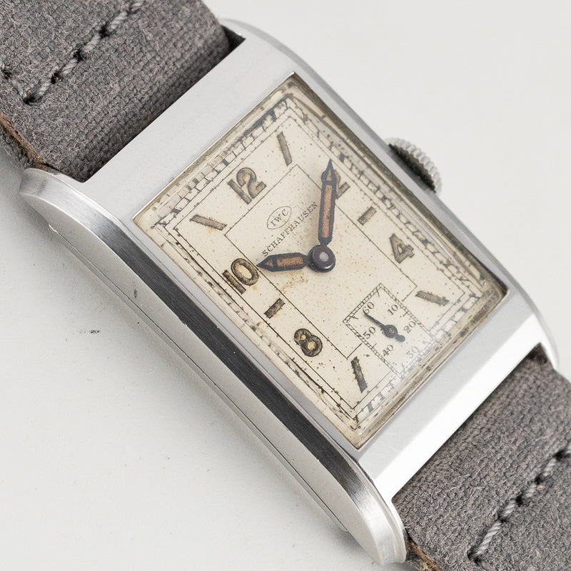 IWC Rectangle Cal.87 Cats Eye Logo