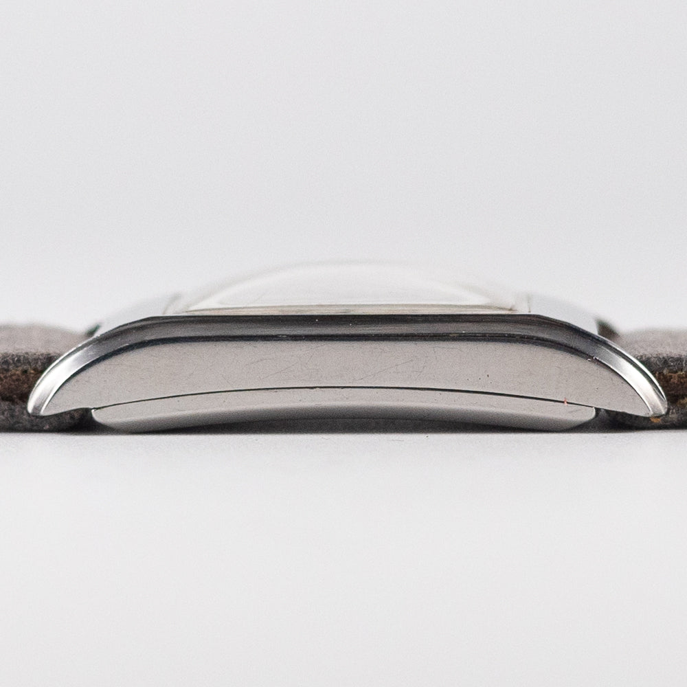 IWC Rectangle Cal.87 Cats Eye Logo