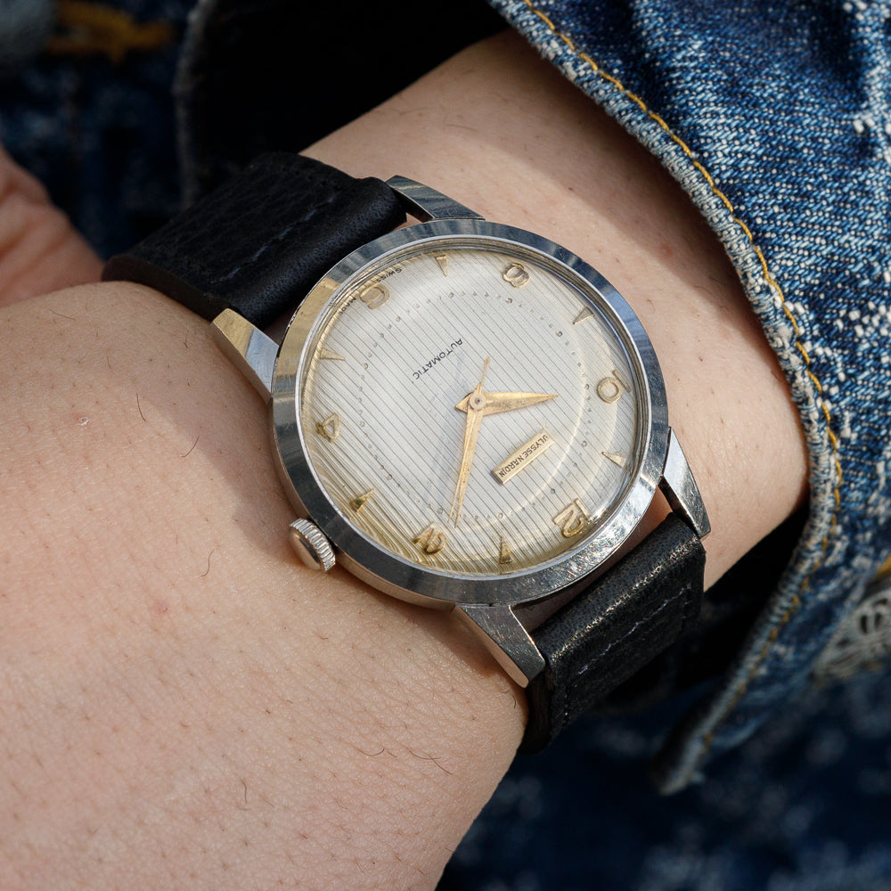 ULYSSE NARDIN Guilloche dial