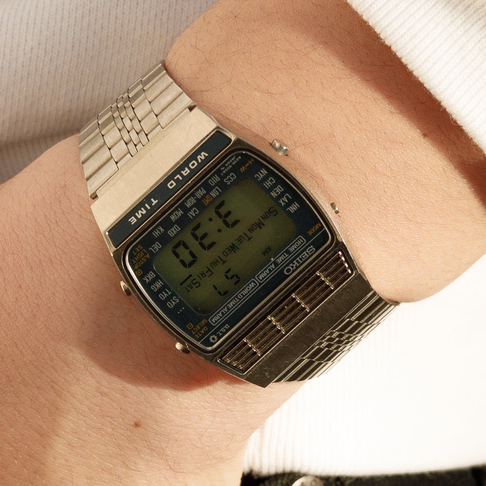 SEIKO world time digital Ref.A239-502A