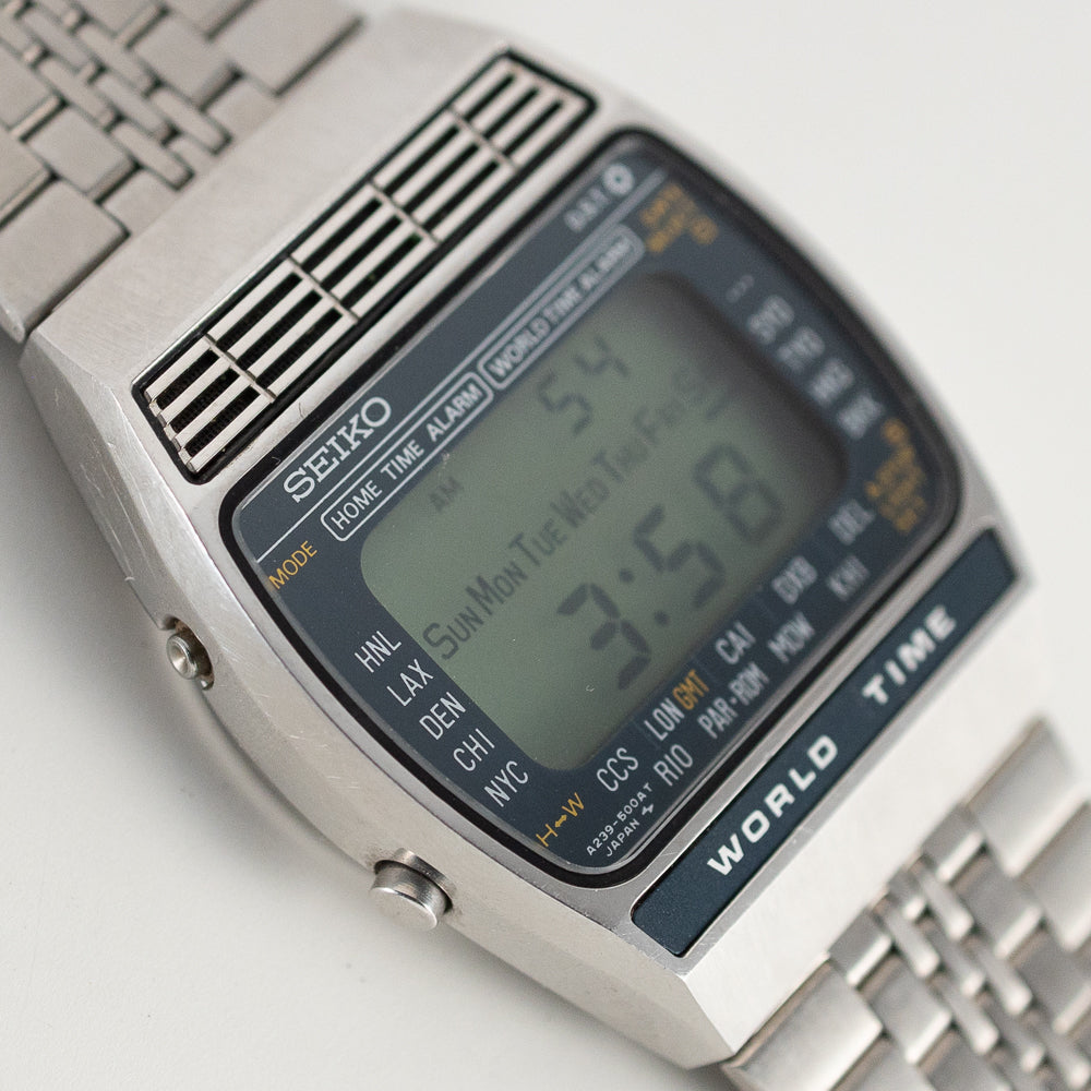 SEIKO world time digital Ref.A239-502A