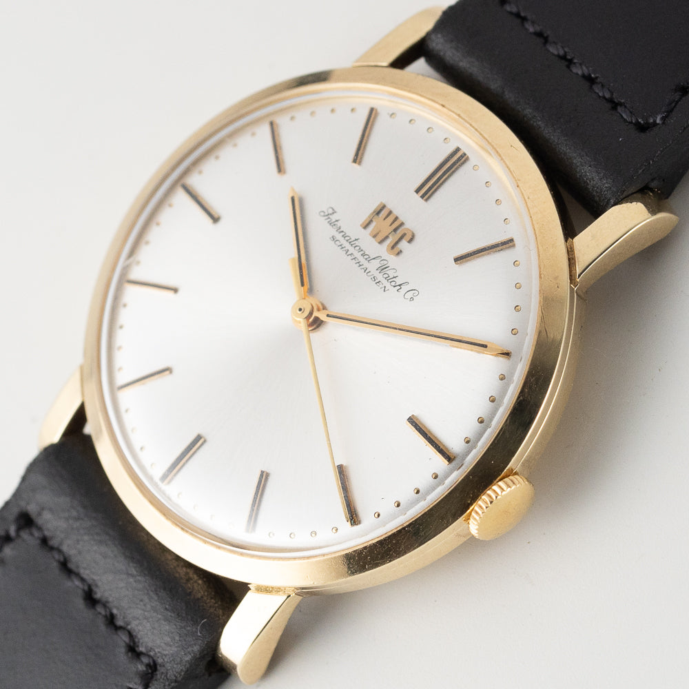 IWC Ref.2400 Cal.403 14K Yellow Gold