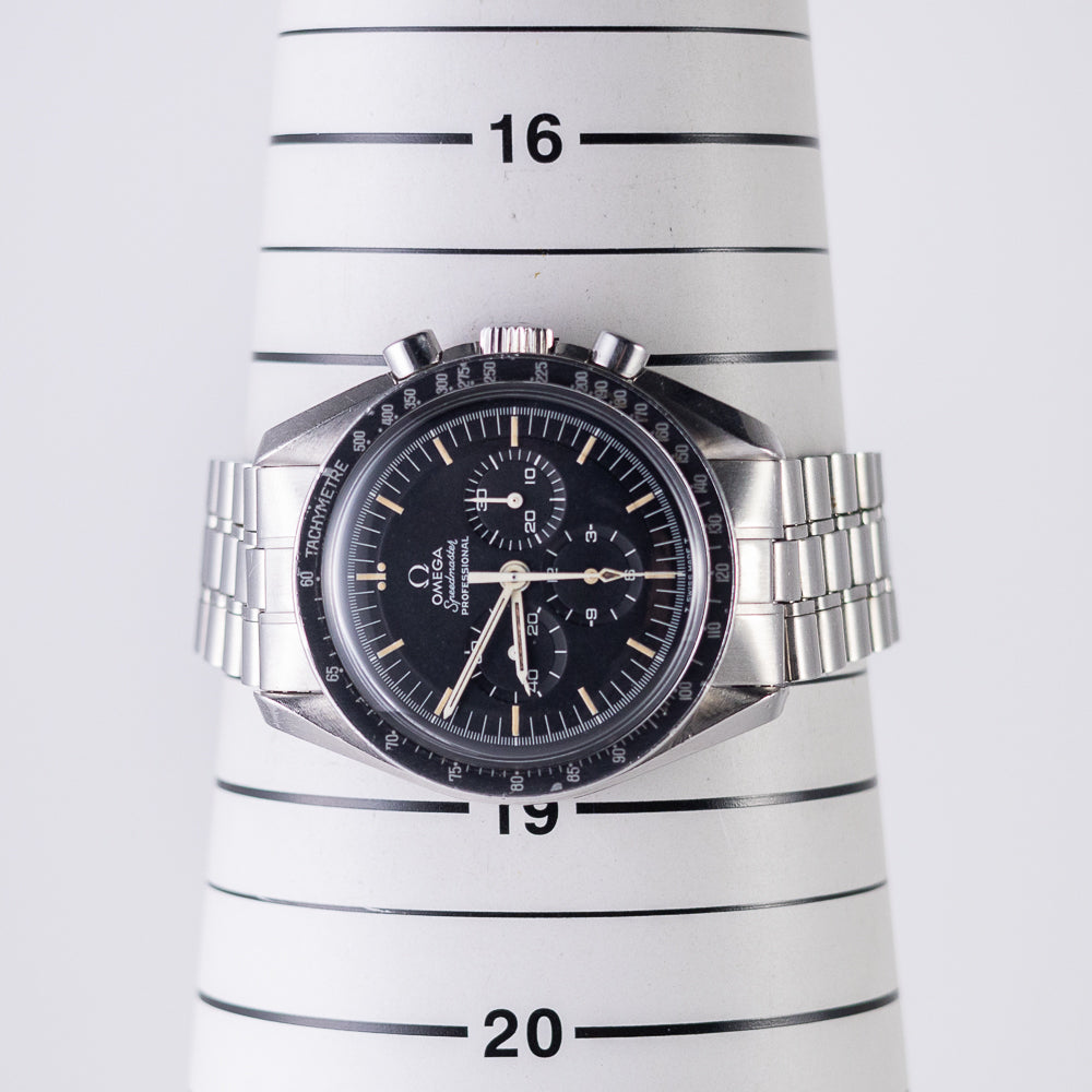 OMEGA  Speedmaster Ref.145.022-69  Straight Line