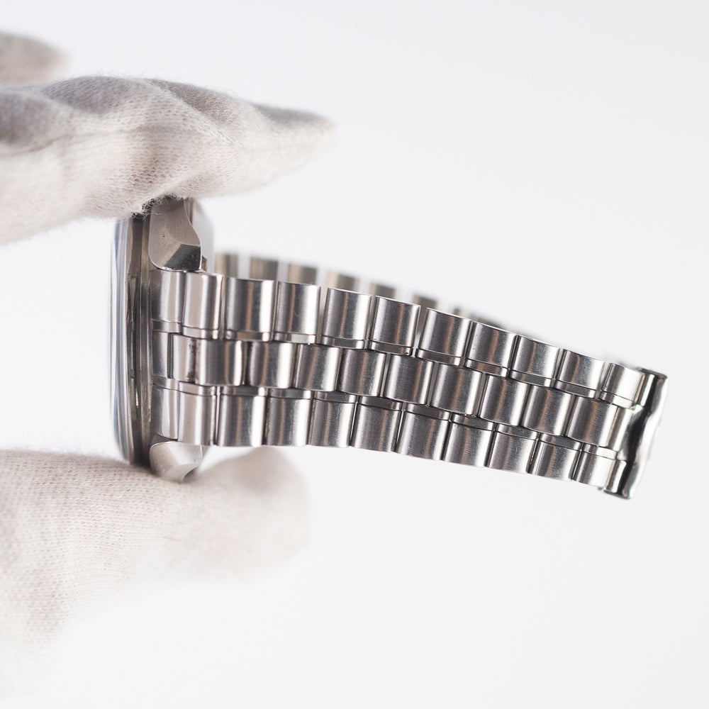 OMEGA  Speedmaster Ref.145.022-69  Straight Line