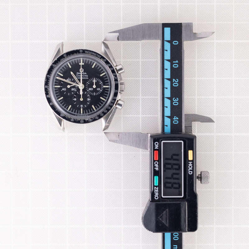 OMEGA  Speedmaster Ref.145.022-69  Straight Line