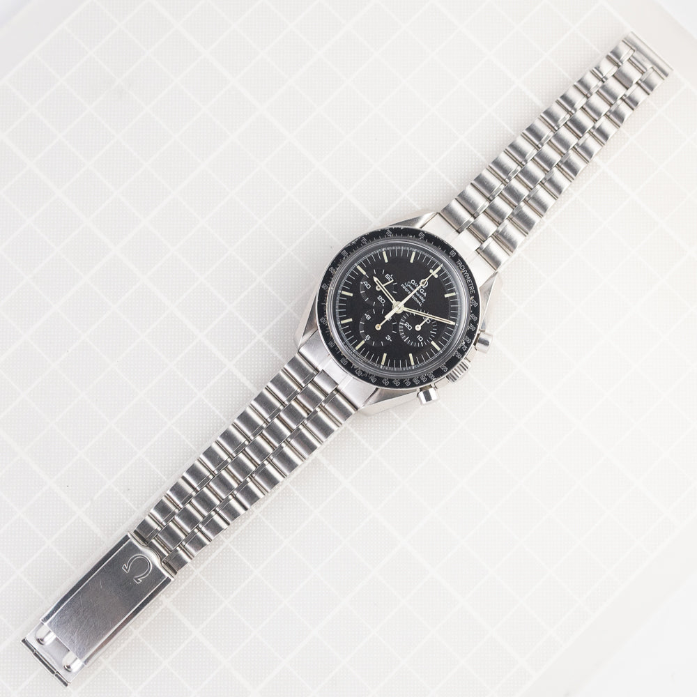 OMEGA  Speedmaster Ref.145.022-69  Straight Line