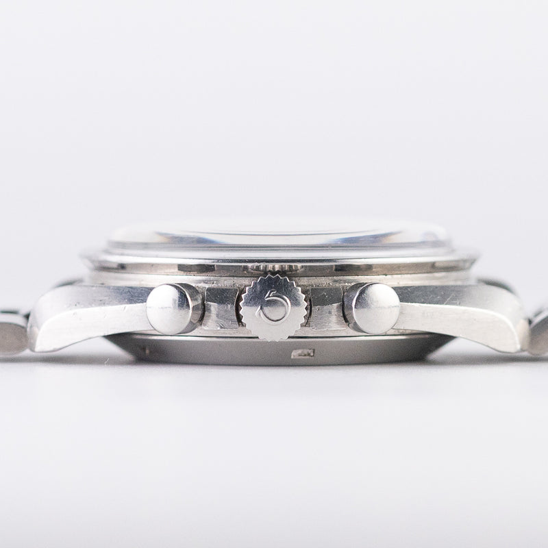 OMEGA  Speedmaster Ref.145.022-69  Straight Line