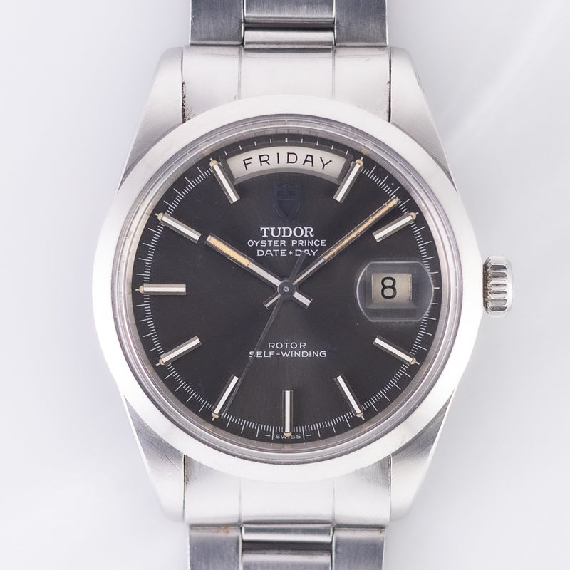 TUDOR OYSTER DATE-DAY GREY DIAL Ref.7017/0 – TIMEANAGRAM