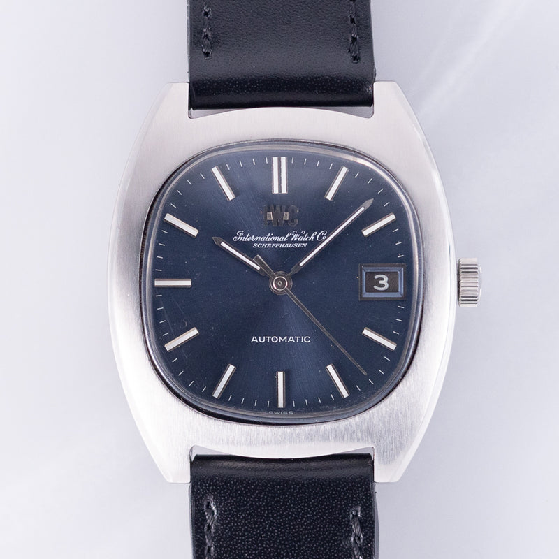 時計の箱です　たぶん　カルチエ　IWC ジャンク品です IWC Ref.1872 Square Cushion 