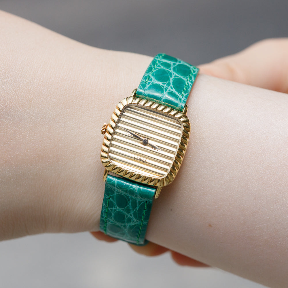 PIAGET Ref.9907 Ribbed Case & Dial – TIMEANAGRAM