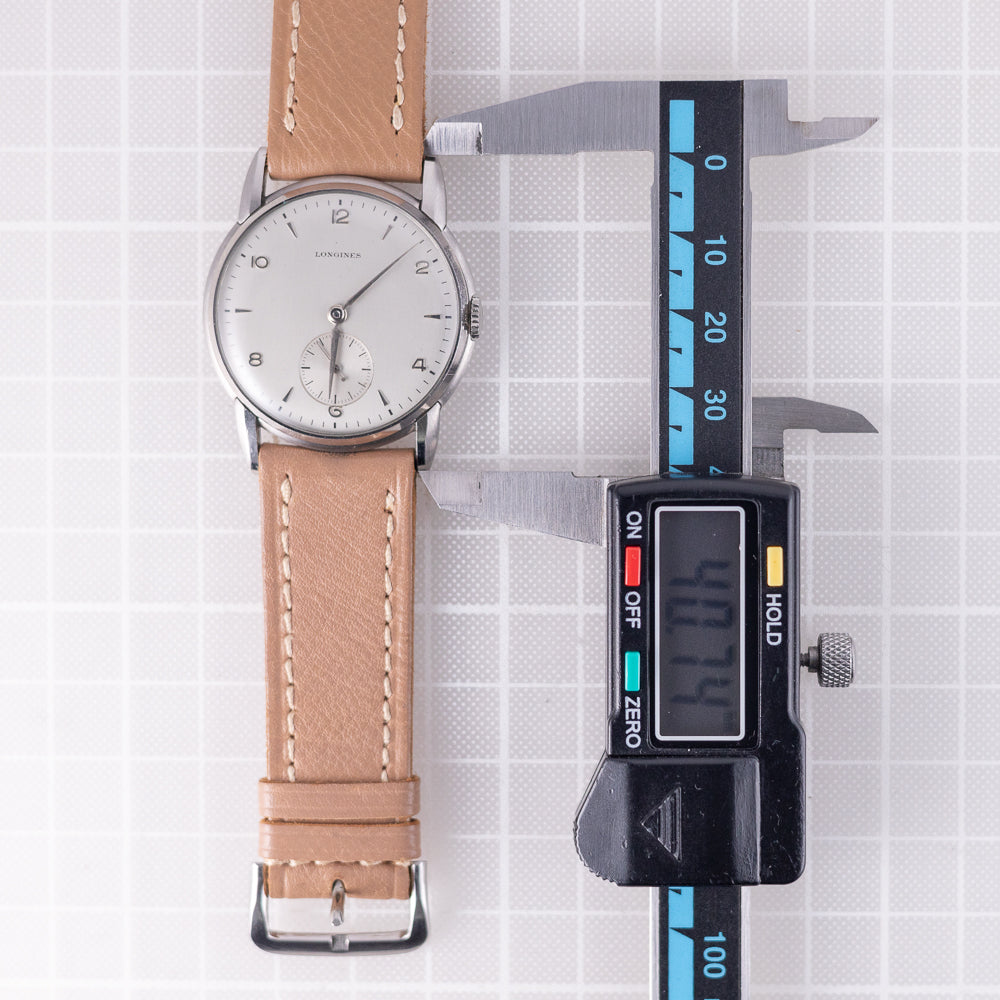LONGINES  MINT CONDITION w.Extract from the Archives