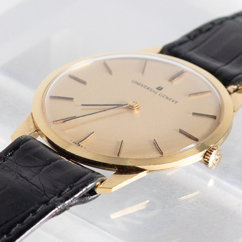 UNIVERSAL GENEVE Ref.542101 almost NOS