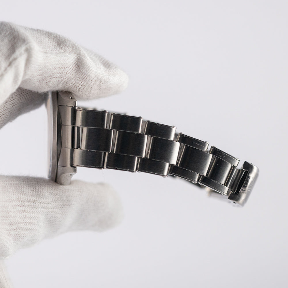 ROLEX OYSTER Black Gilt Dial Ref.6426