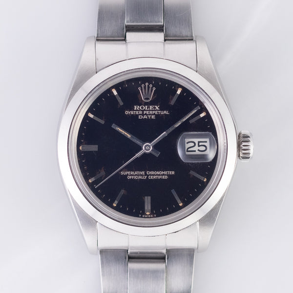 ROLEX OYSTER PERPETUAL DATE Ref.1500 Black Gilt Dial