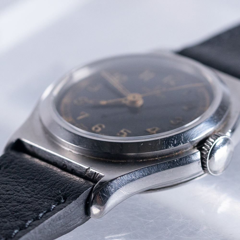 OMEGA Ref.389 Tre-Tacche Black Gilt Dial