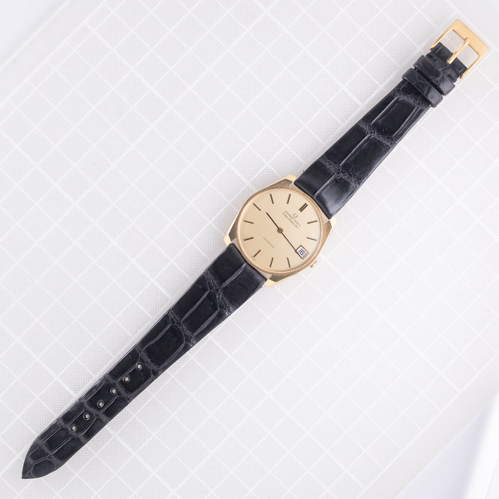 UNIVERSAL GENEVE Golden Shadow Date Cal.1-67 Ref.167102/02