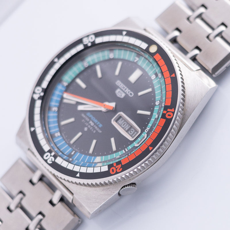 SEIKOセイコー5 6119-6050スポーツ ブラック文字盤腕時計 SEIKO Ref.6119-6050 5 Sports W.BOX – TIMEANAGRAM
