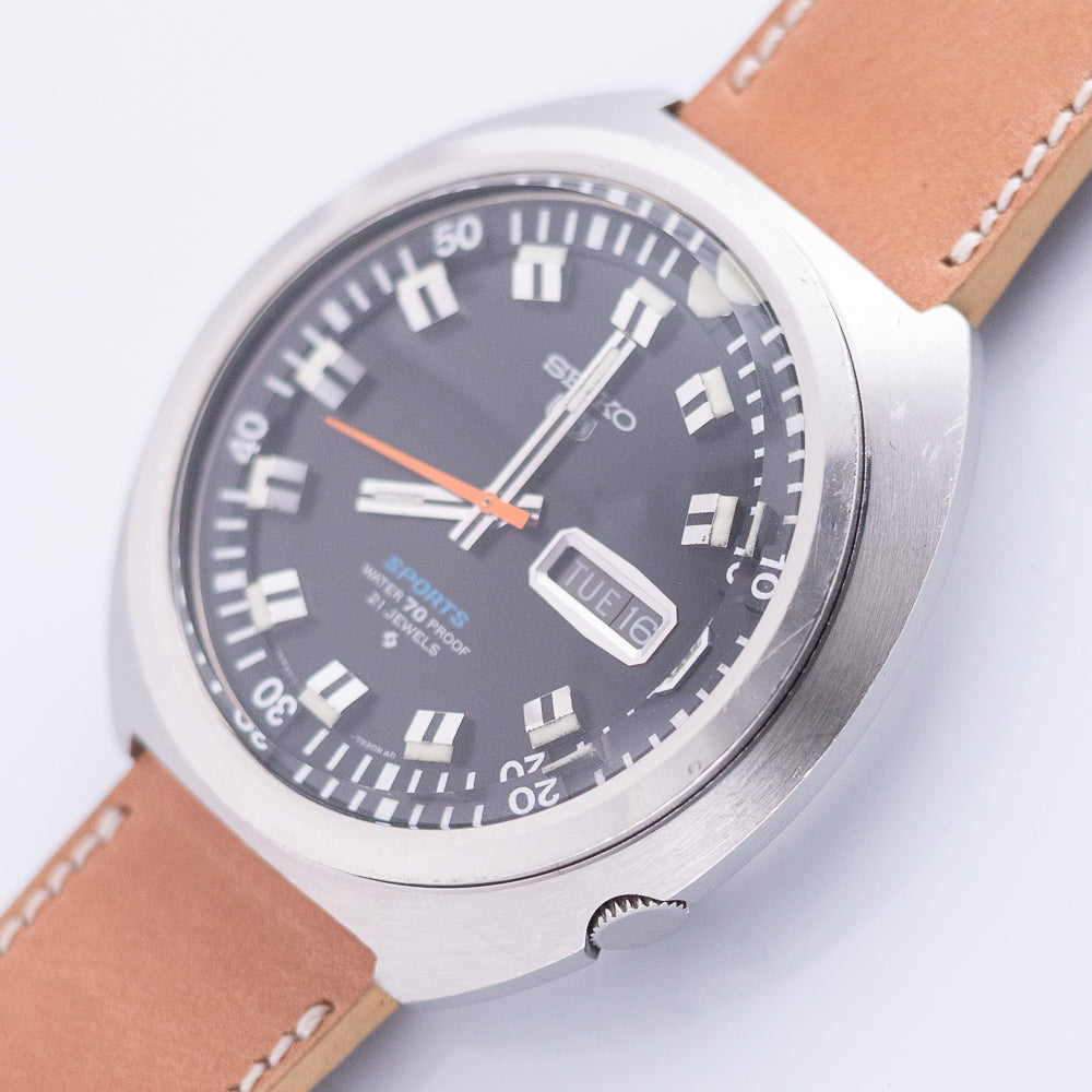 SEIKO 5 Sports Ref.6119-7160