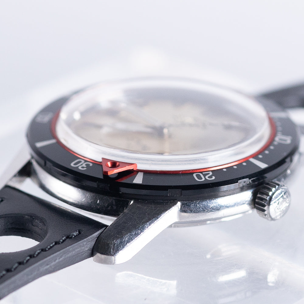 ENICAR RARE White Dial Ref.100/224