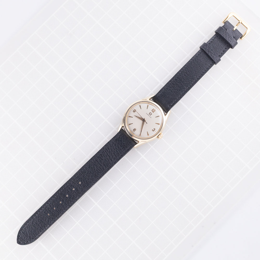 OMEGA 32mm Seamaster Ref.2829 / 2830
