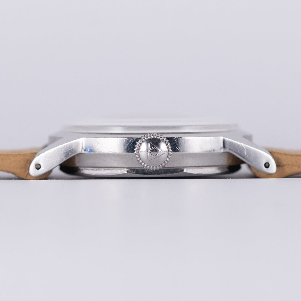 ALPINA Ref.4952 FB Case Crosshair Dial with Debossed Hour Markers