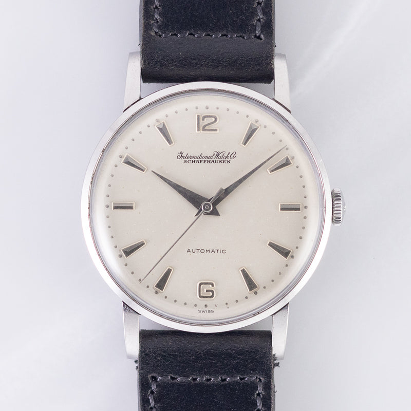 腕時計　IWC　シャフハウゼン　自動巻　人気のCal:853　快調品 IWC Cal.853 – TIMEANAGRAM