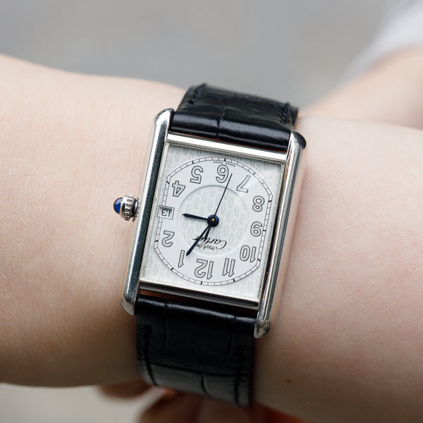 栄】【CARTIER】カルティエ 腕時計 TANK A VIS タンクアビス