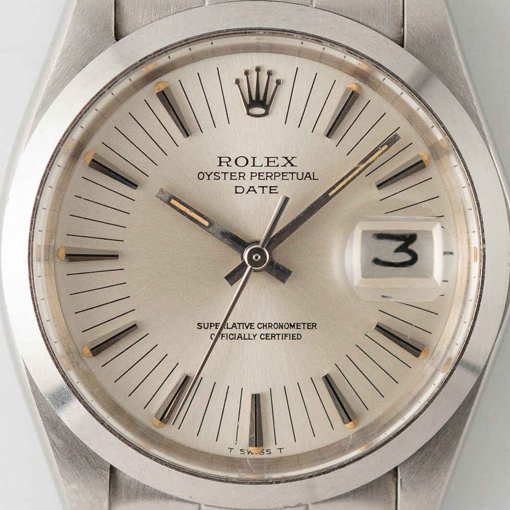 ROLEX OYSTER PERPETUAL DATE Ref.1500 Radial Dial