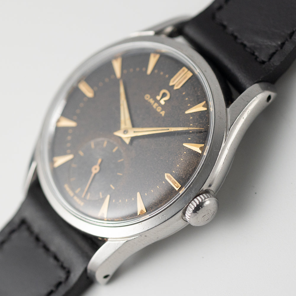 OMEGA Ref.2639 Black Gilt Dial