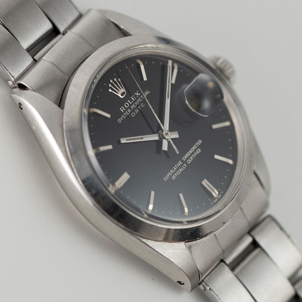 ROLEX OYSTER PERPETUAL DATE Ref.1500 Black Gilt Dial
