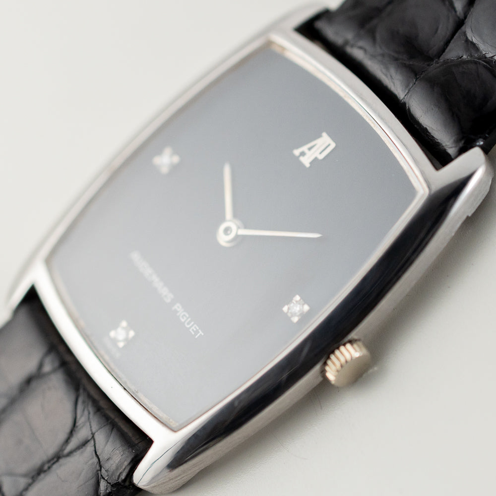 AUDEMARS PIGUET Black Dial 3 Point Diamond