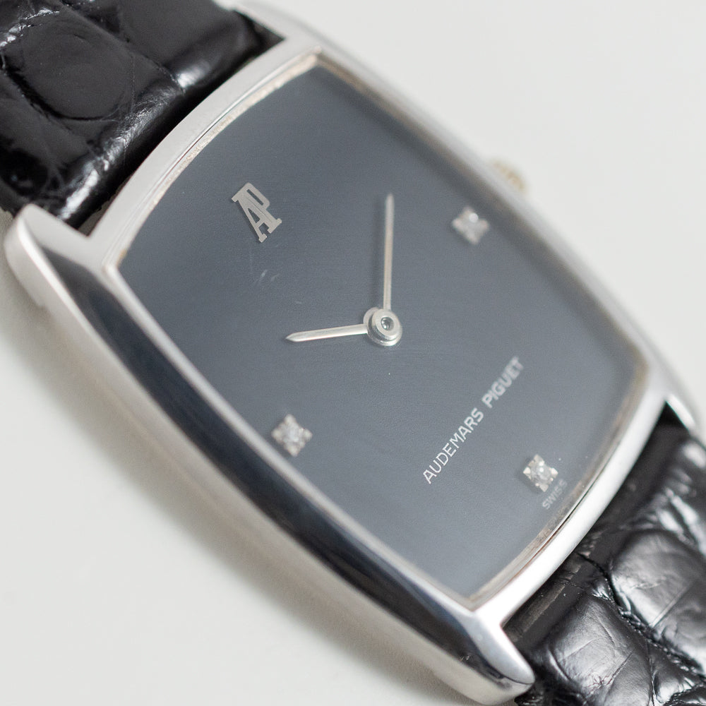 AUDEMARS PIGUET Black Dial 3 Point Diamond