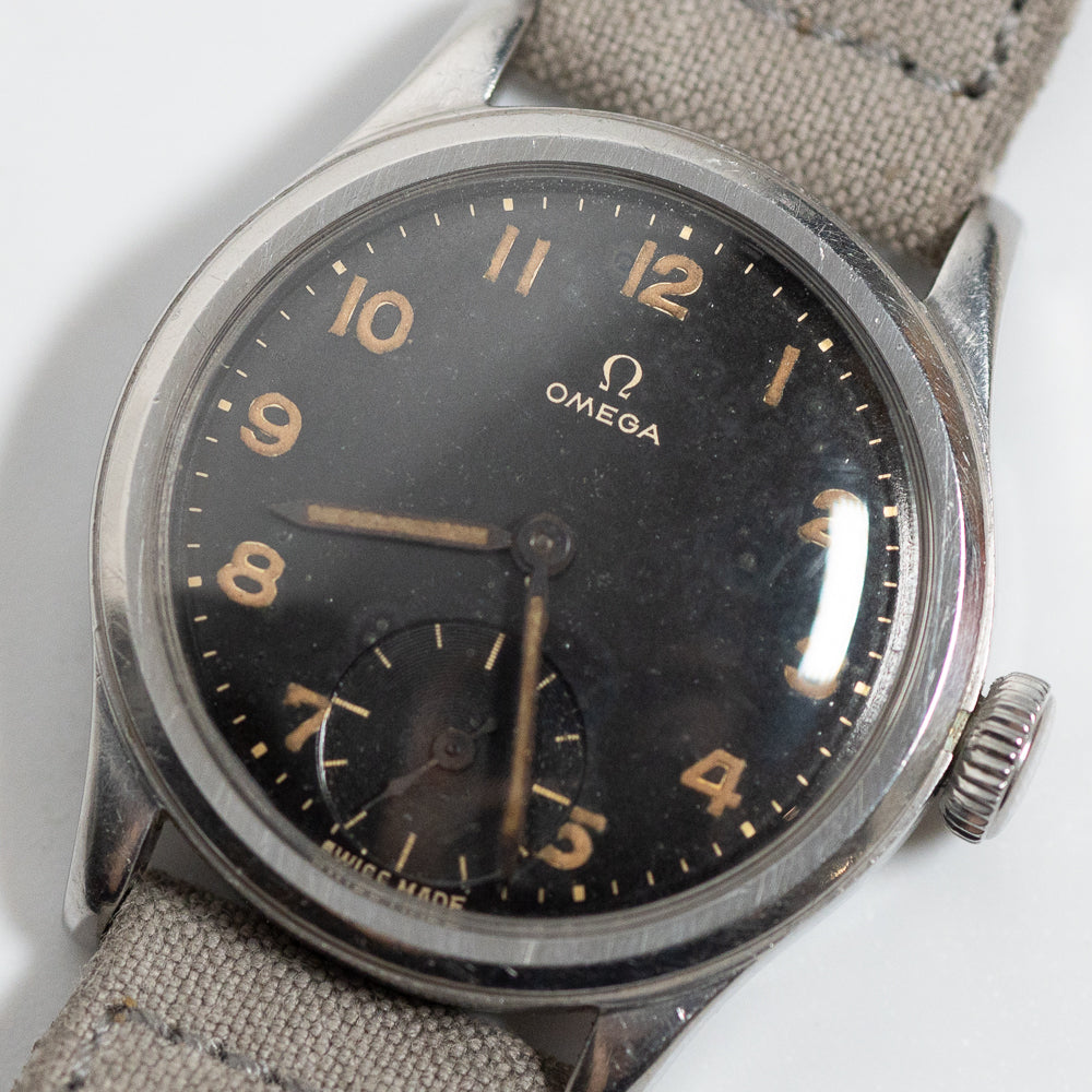 OMEGA SEI-TACCHE Black Gilt Dial