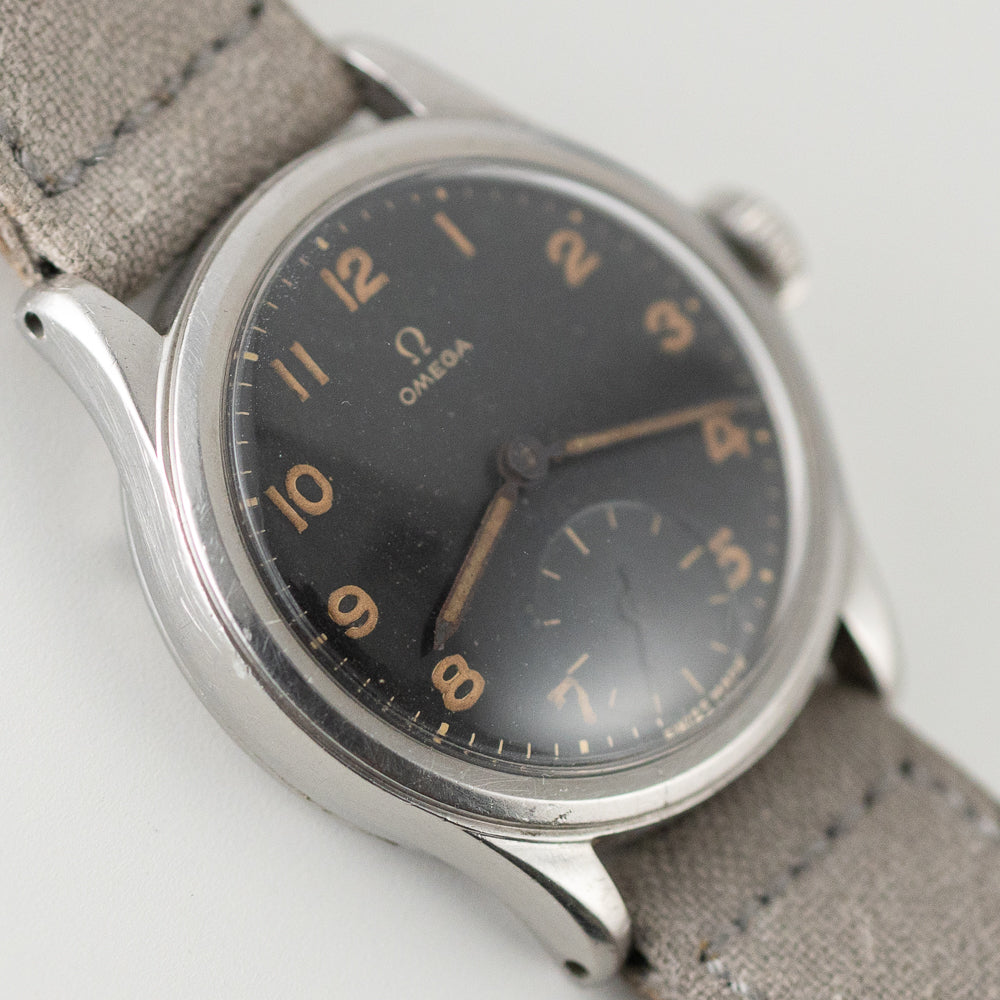 OMEGA SEI-TACCHE Black Gilt Dial