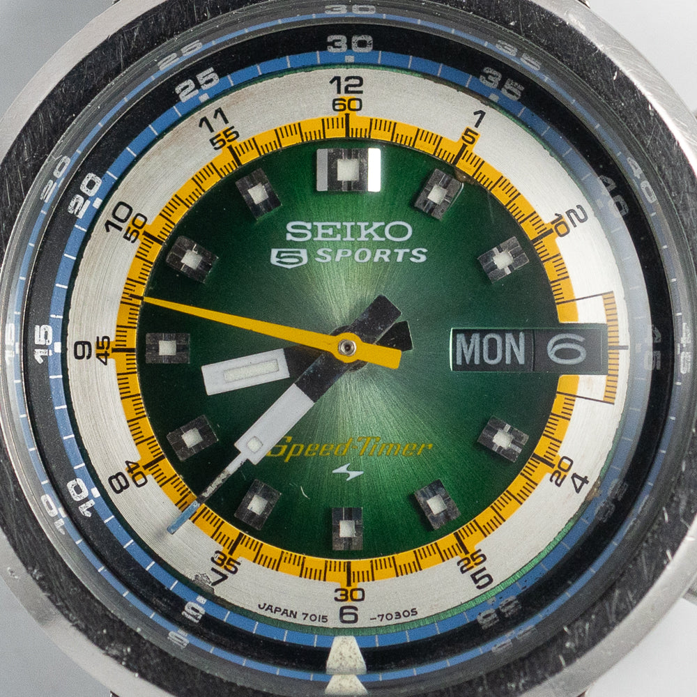 SEIKO 5 SPORTS SPEEDTIMER REF.7015-7020 Hulk – TIMEANAGRAM