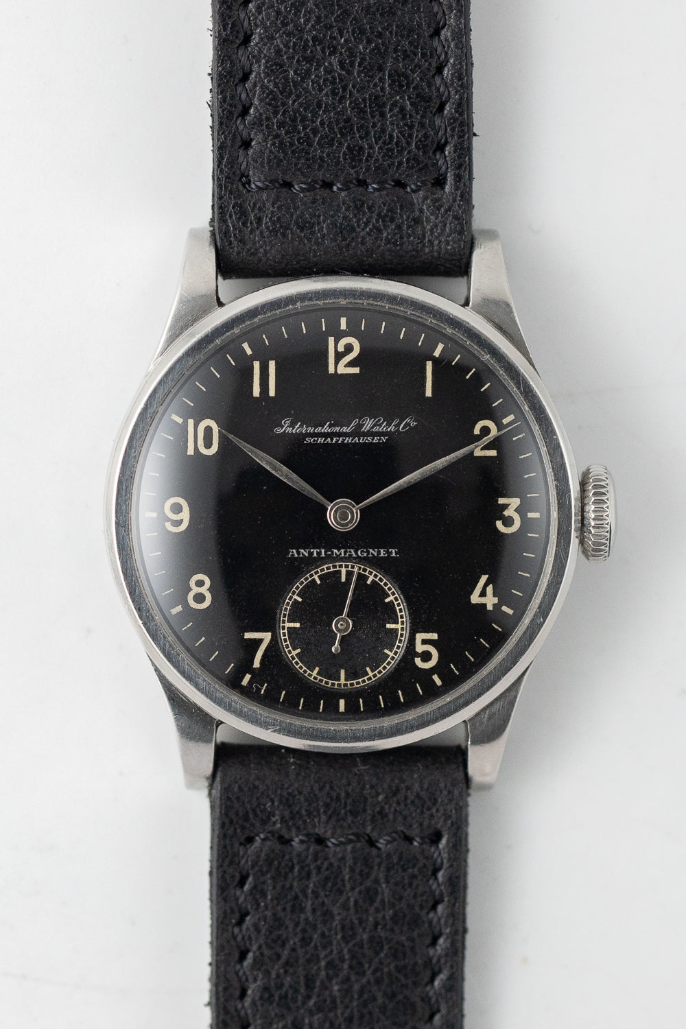 IWC Calatrava Balck Gilt Dial Cal.83 Earliest Screw-in Case Back