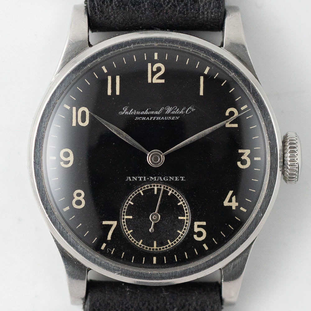 IWC Calatrava Balck Gilt Dial Cal.83 Earliest Screw-in Case Back