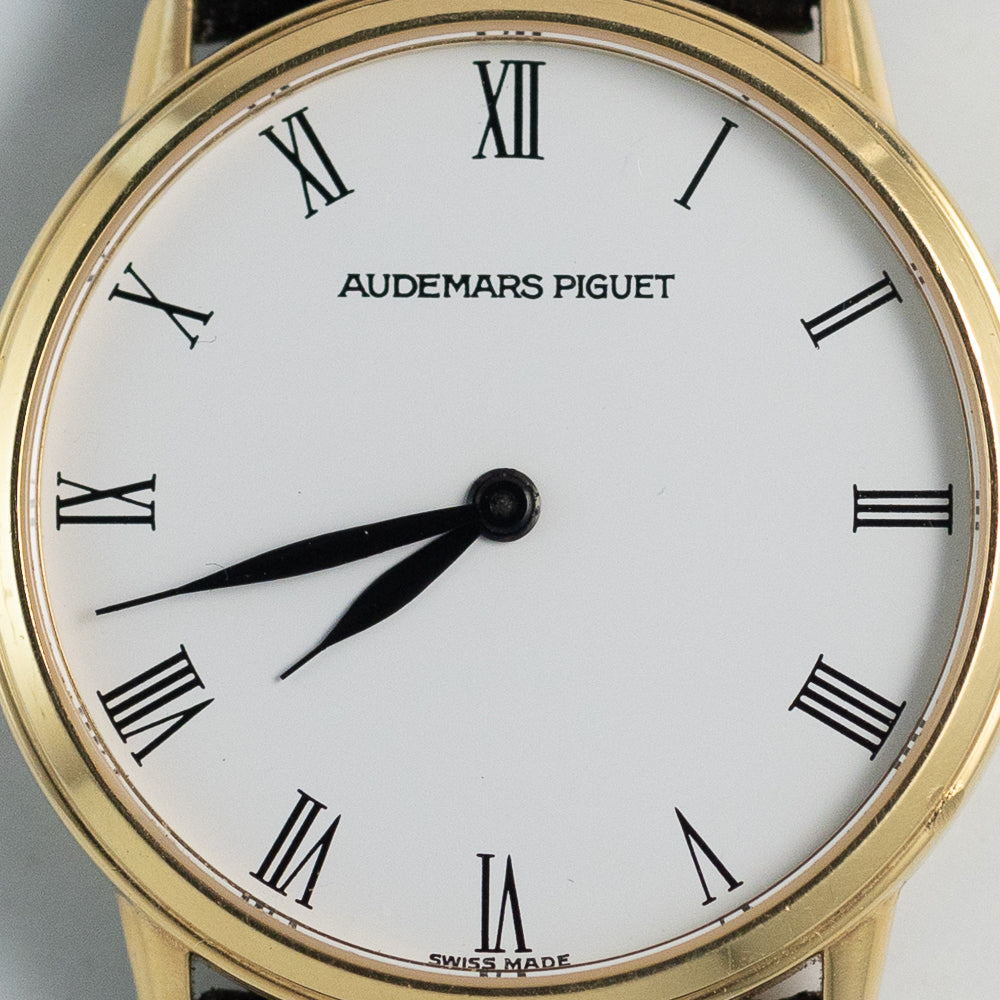大幅値引き中！【非売品】Audemars Piguet 125周年記念 大型本 大幅値引き中！【非売品】Audemars Piguet 125周年記念 大型本 - メルカリ
