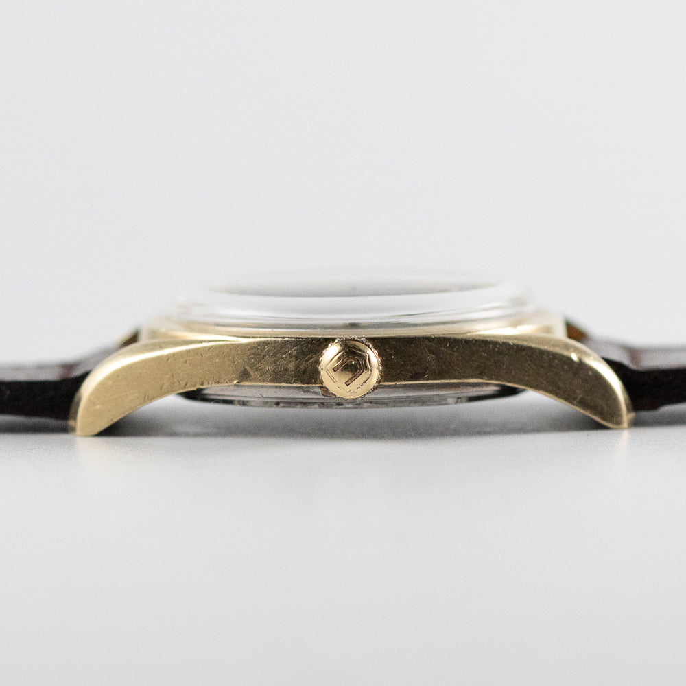 UNIVERSAL GENEVE POLEROUTER broad arrow