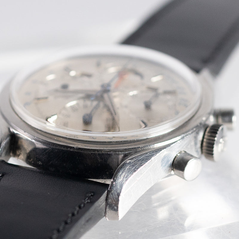 UNIVERSAL GENEVE TRI-COMPAX Ref.222100-2