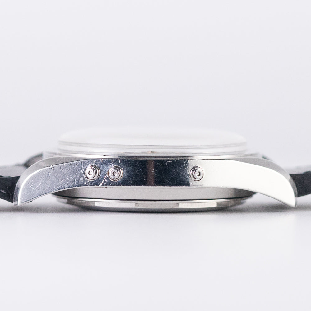 UNIVERSAL GENEVE TRI-COMPAX Ref.222100-2