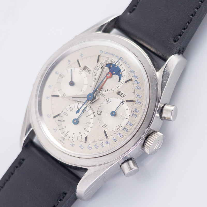 UNIVERSAL GENEVE TRI-COMPAX Ref.222100-2