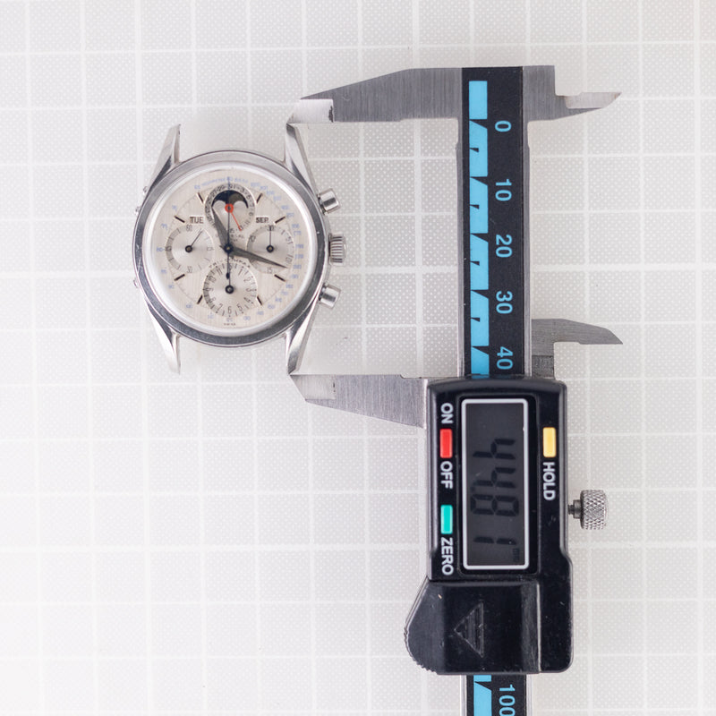 UNIVERSAL GENEVE TRI-COMPAX Ref.222100-2