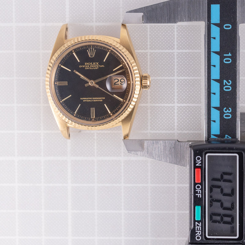 ROLEX DATEJUST Ref.1601 Tropical Black Gilt “Doorstop Dial” 18K Yellow Gold